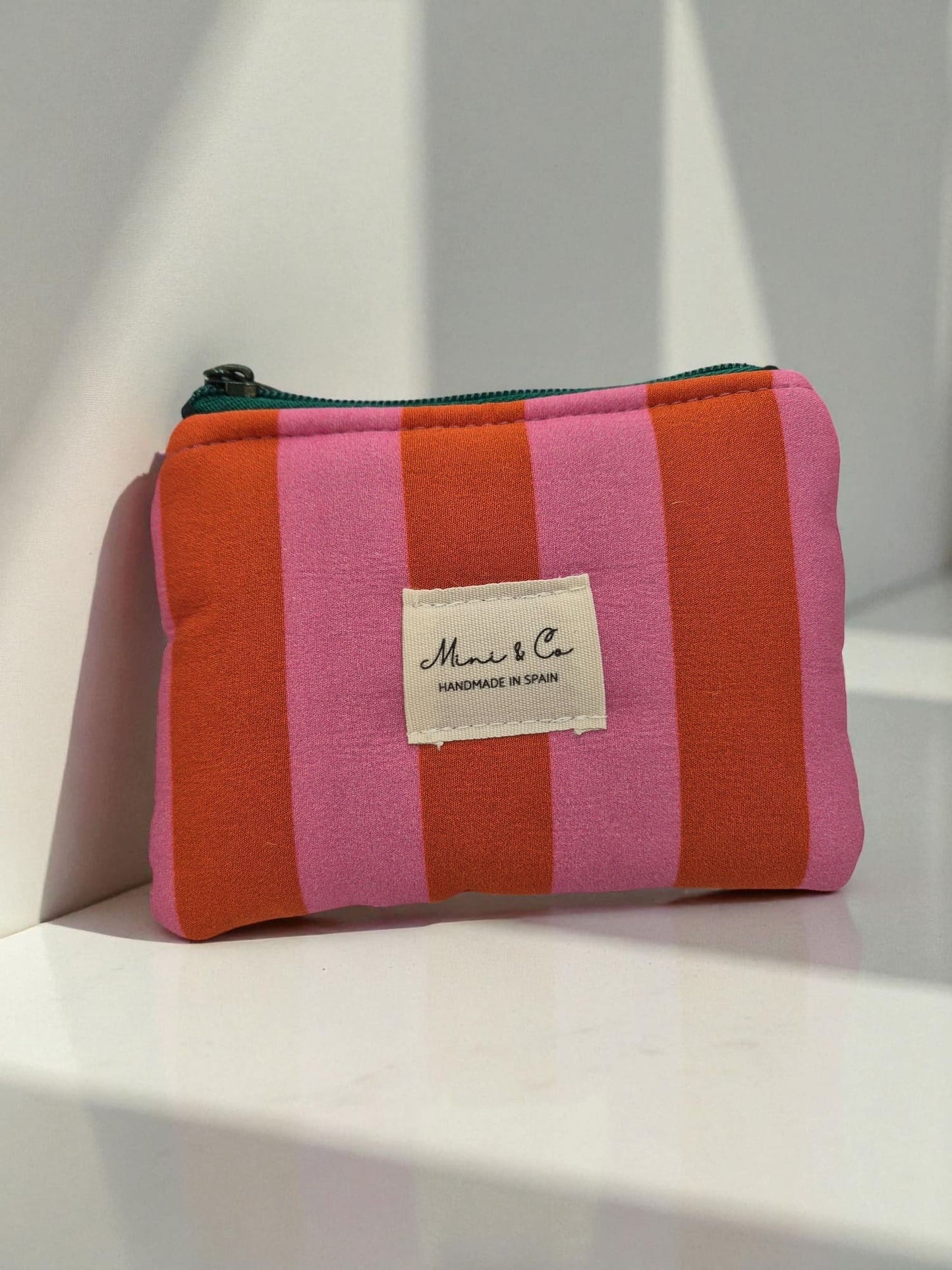 Carterita rosa y rojo