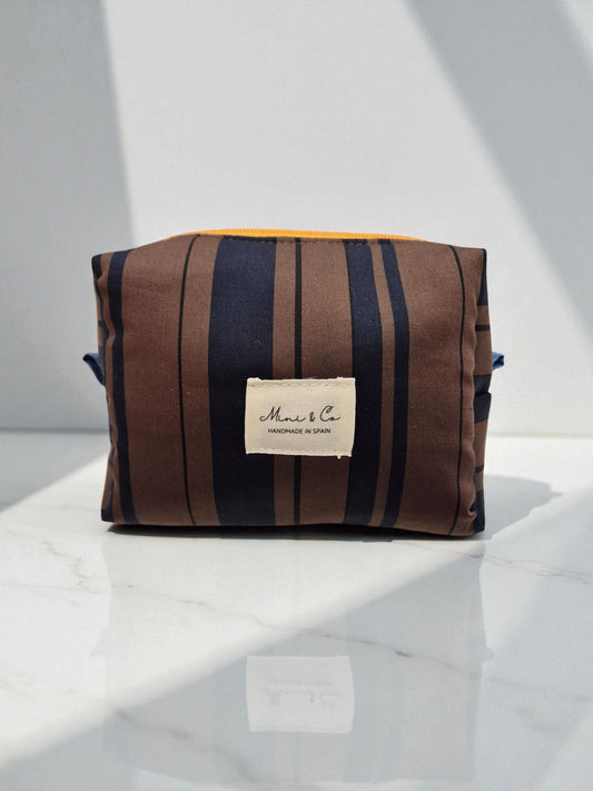 Neceser pequeño chocolate y marino