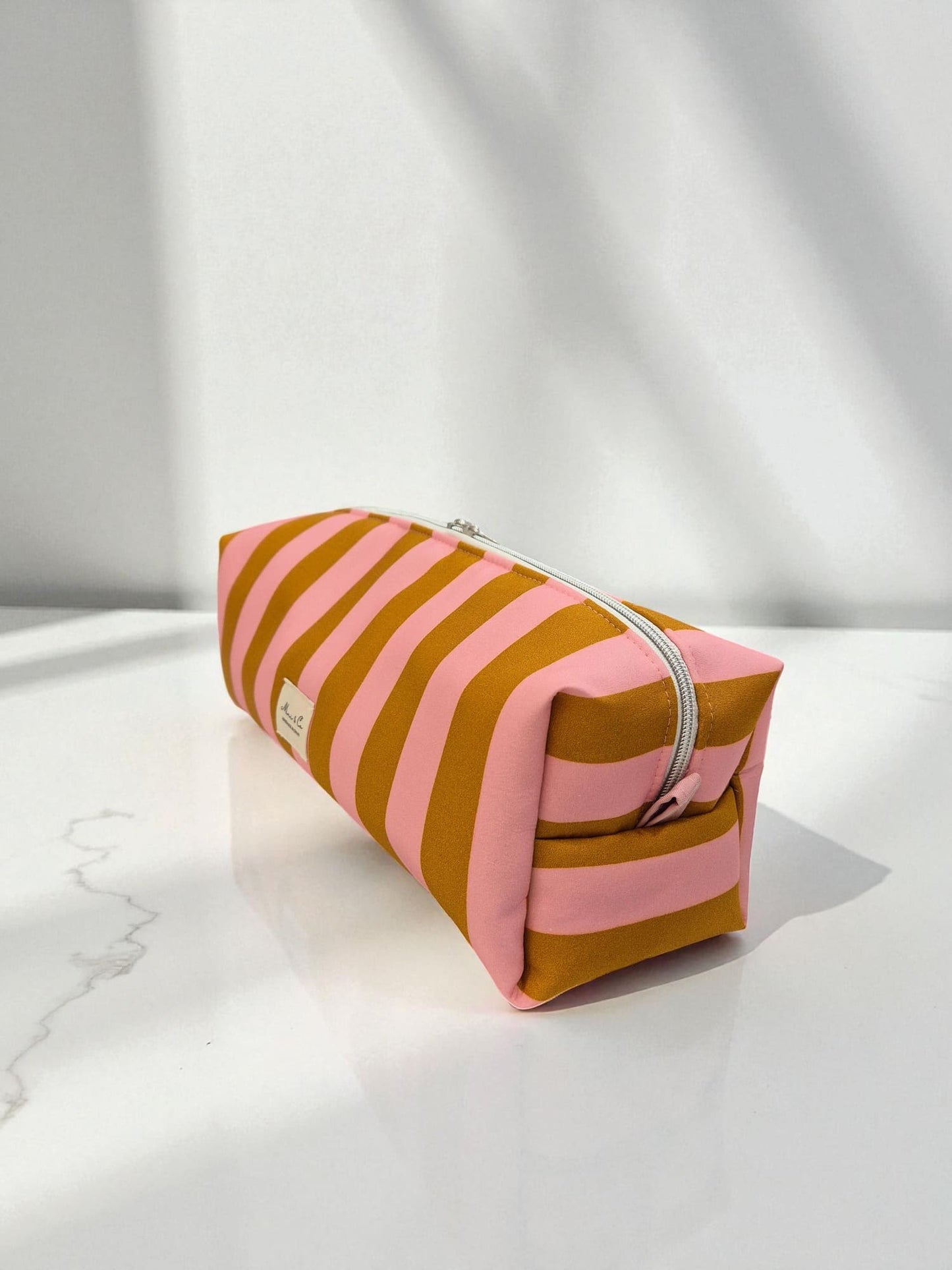Neceser XXL rayas marrón y rosa