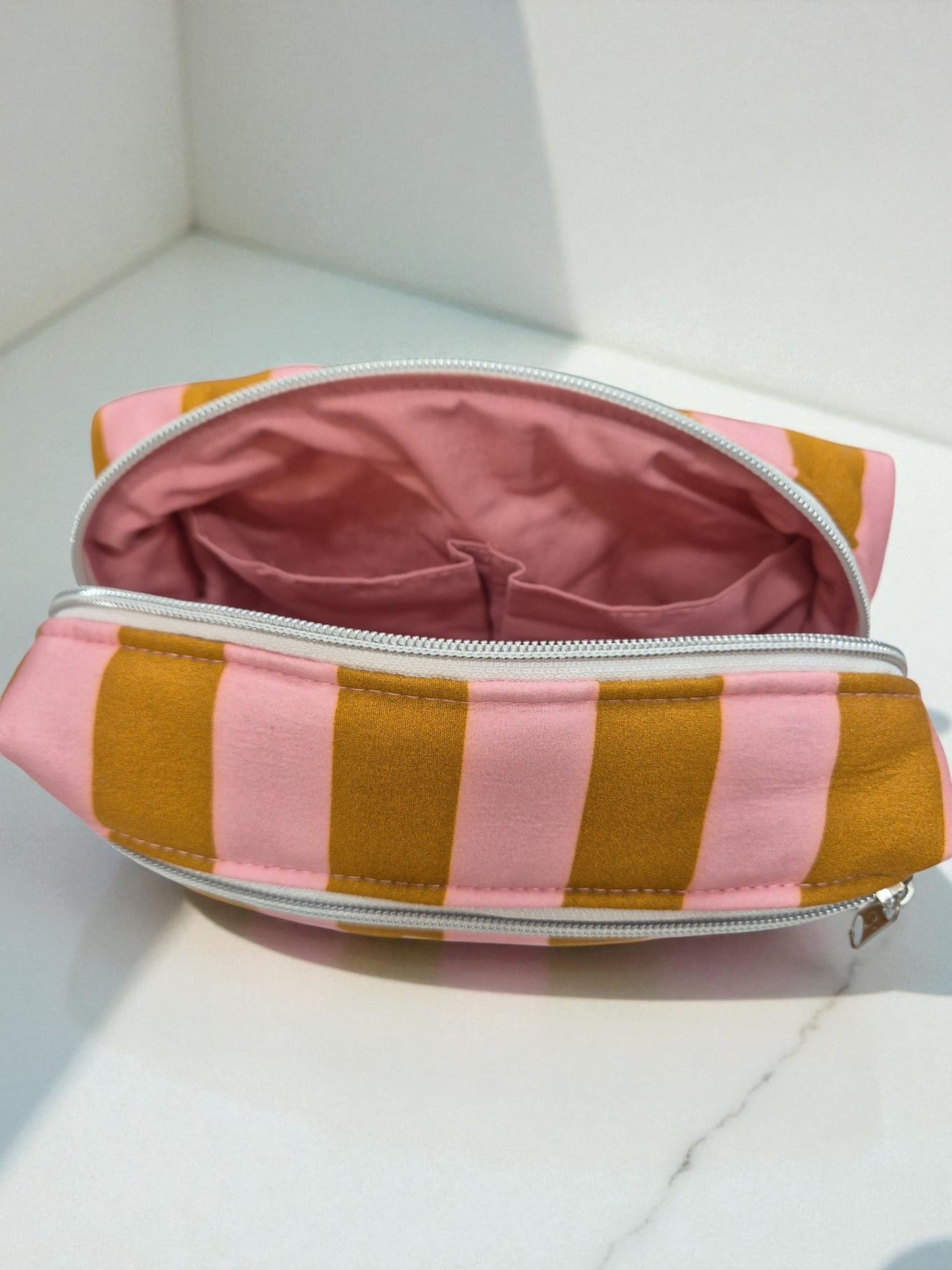 Neceser grande marrón y rosa