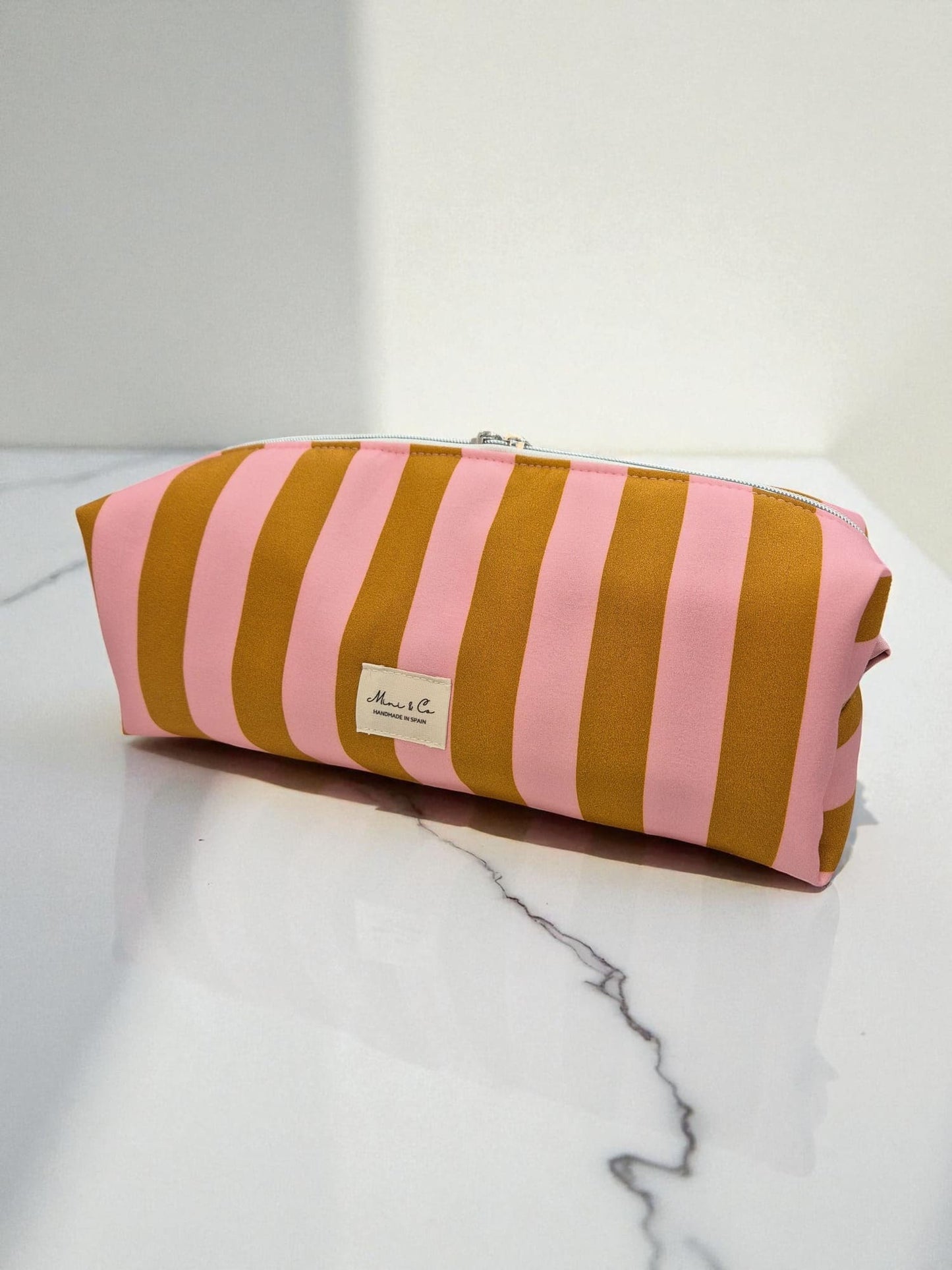 Neceser XXL rayas marrón y rosa